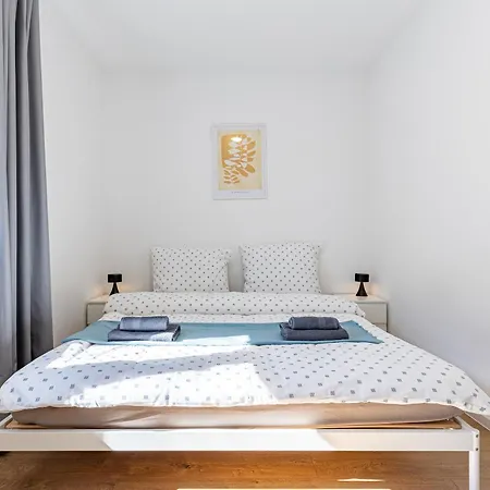Apartmán Levicka - 12 Bratislava